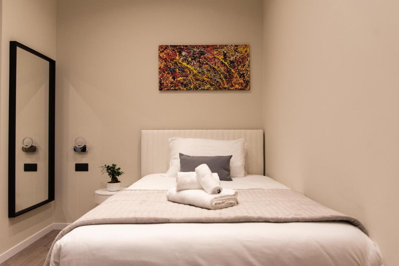 Xxiv Domus Luxury Suites Rome Exterior photo